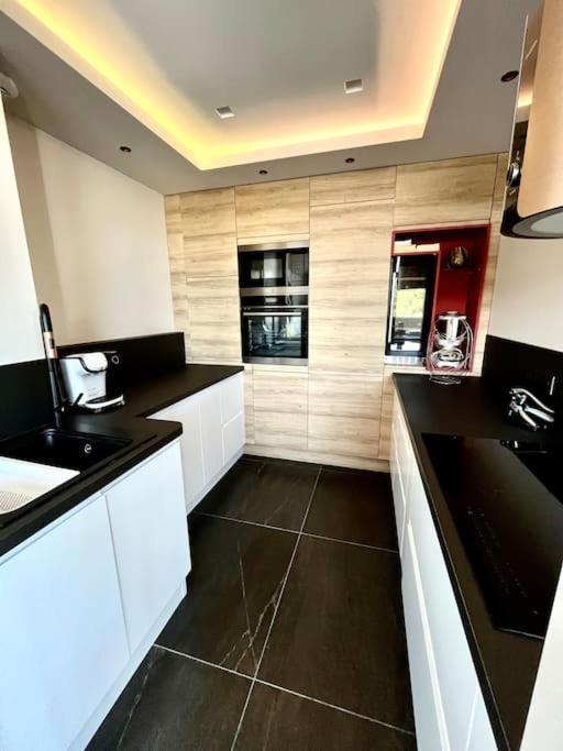 Le Designer Avec Vue Apartamento Dunkirk Exterior foto